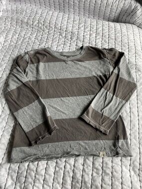 Burt's Bees Kids Gray Crewneck Tee - Size 5